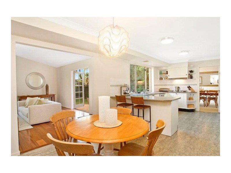 12 Rhodes Avenue, Naremburn NSW 2065