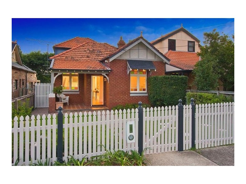 8  McBurney Street, Naremburn NSW 2065