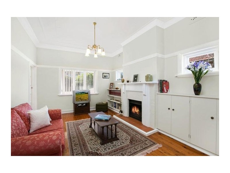 182 Fullers Road, Chatswood NSW 2067