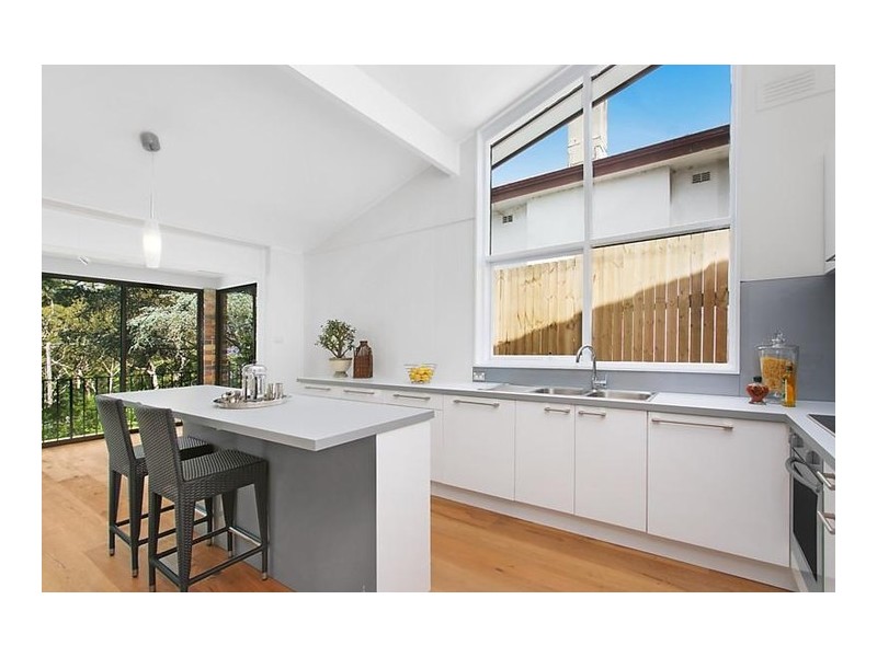 18 Avian Crescent, Lane Cove NSW 2066