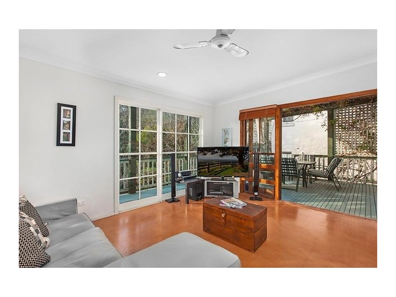 27 Allison Avenue, Lane Cove NSW 2066