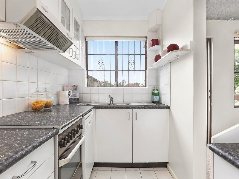 2/130 Burns Bay Road, Lane Cove NSW 2066