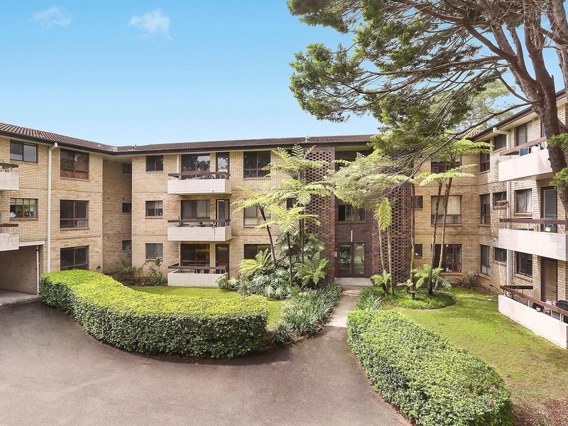 2/130 Burns Bay Road, Lane Cove NSW 2066