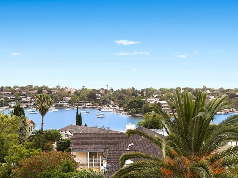 8 Amalfi Place, Longueville NSW 2066