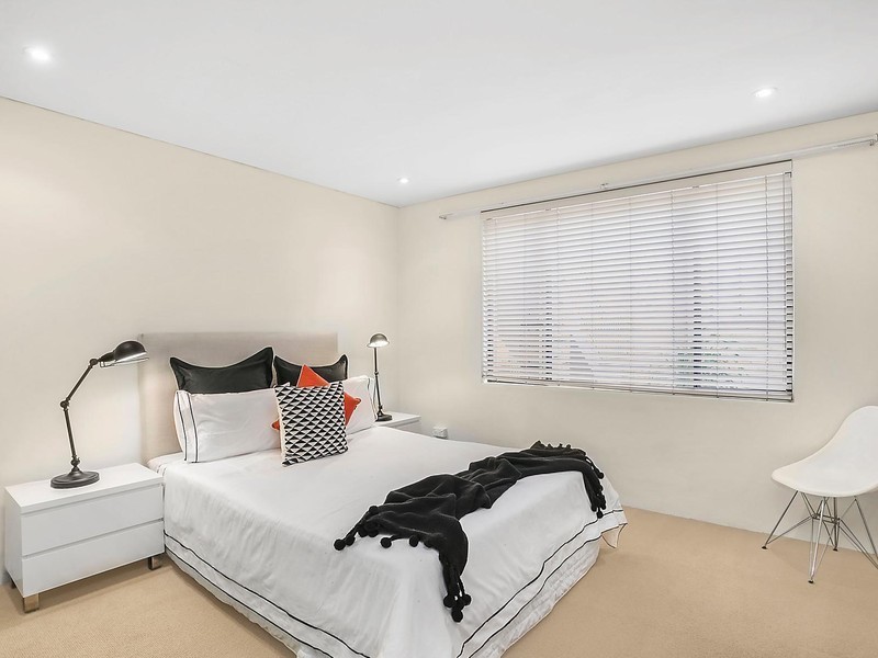 8/315 Burns Bay Road, Lane Cove NSW 2066