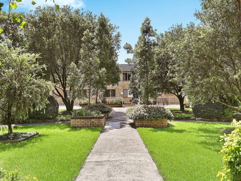 17/105  Burns Bay Road, Lane Cove NSW 2066