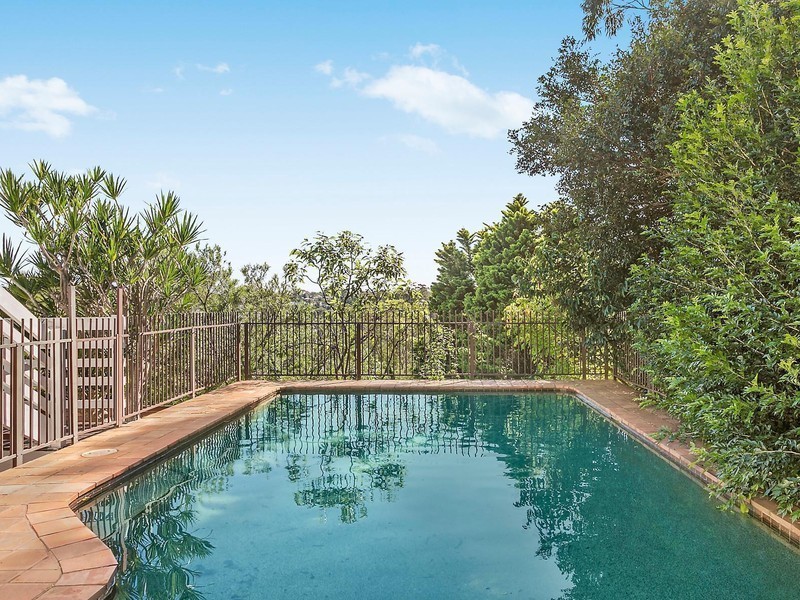 43 Victoria Avenue, Middle Cove NSW 2068