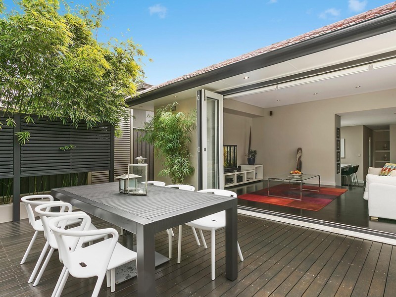 22 Elizabeth Parade, Lane Cove NSW 2066