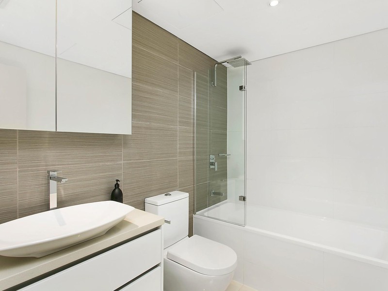 605/76 Gordon Crescent, Lane Cove NSW 2066