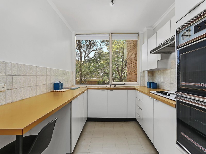 19/299 Burns Bay Road, Lane Cove NSW 2066
