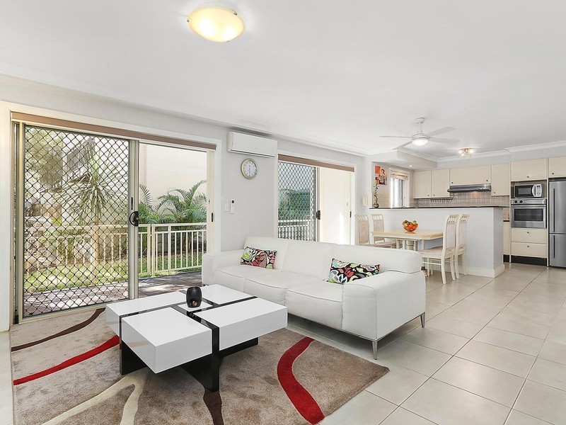 4/33 Kinsellas Drive, Lane Cove NSW 2066