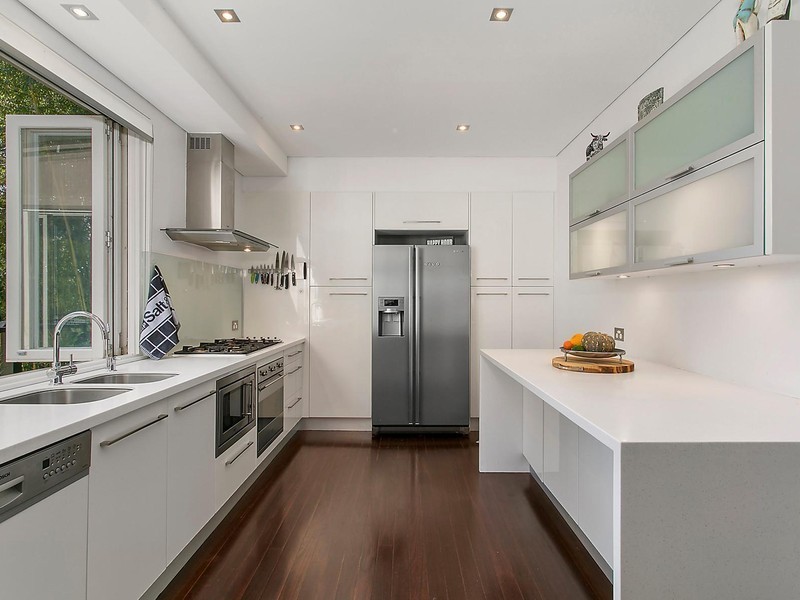 11 Cramer Crescent, Chatswood NSW 2067