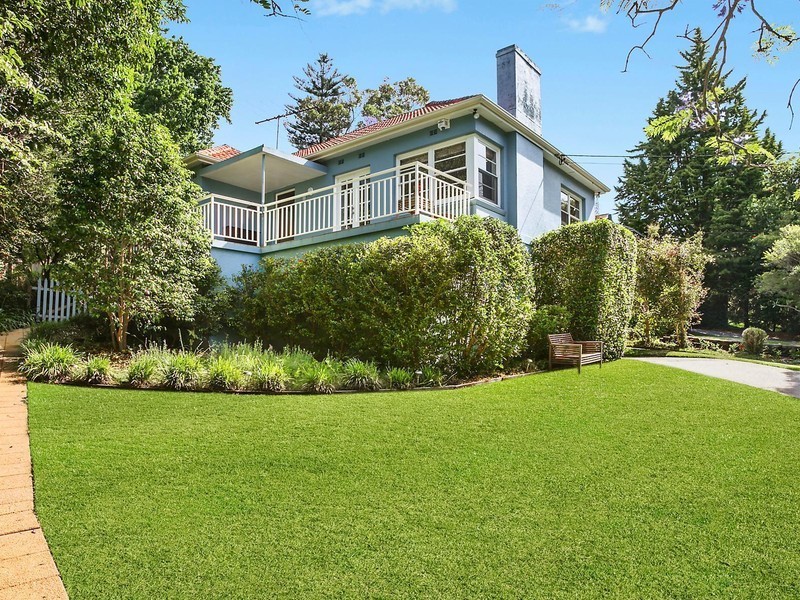 8 Rothwell Crescent, Lane Cove NSW 2066