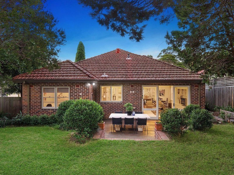 14 Parklands Avenue, Lane Cove NSW 2066