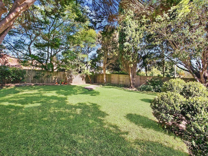 14 Parklands Avenue, Lane Cove NSW 2066
