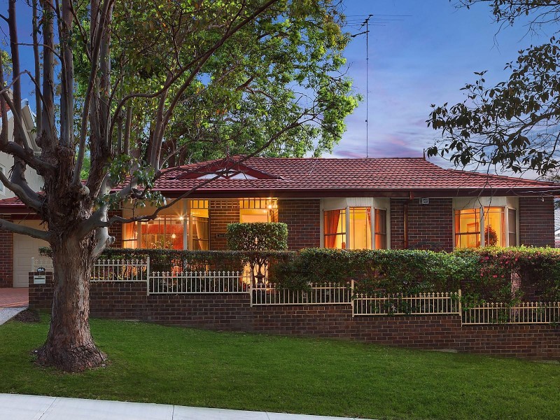 19A Lone Pine Avenue, Chatswood NSW 2067