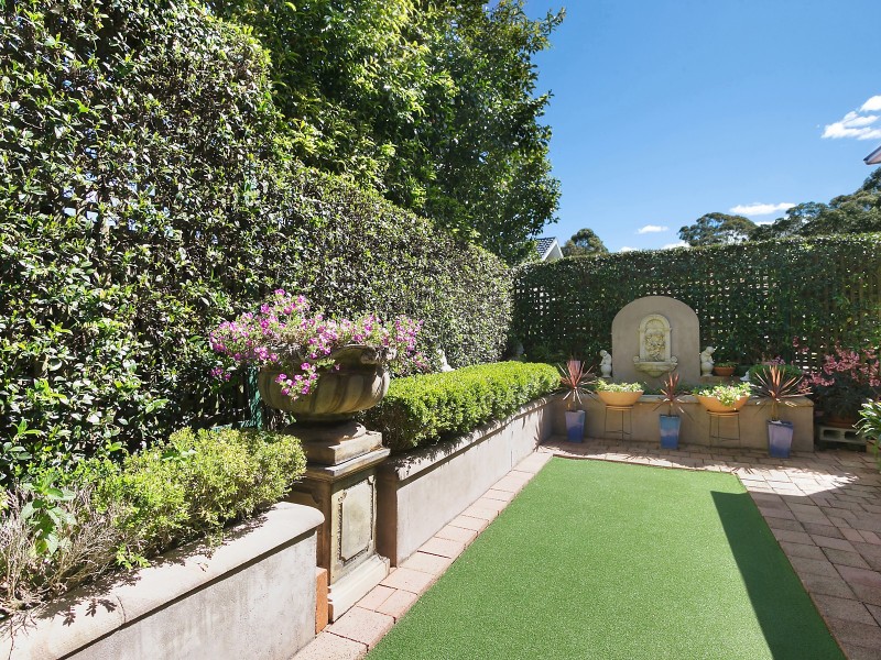 19A Lone Pine Avenue, Chatswood NSW 2067