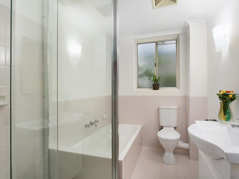 3/140 Burns Bay Road, Lane Cove NSW 2066