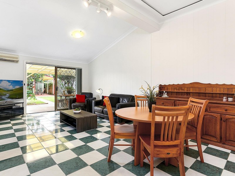 15 Strathmore Parade, Roseville NSW 2069