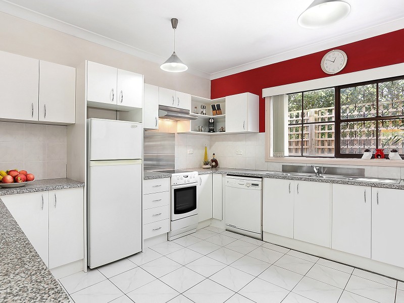 15 Strathmore Parade, Roseville NSW 2069