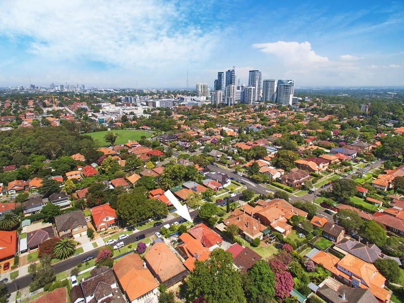 15 Strathmore Parade, Roseville NSW 2069