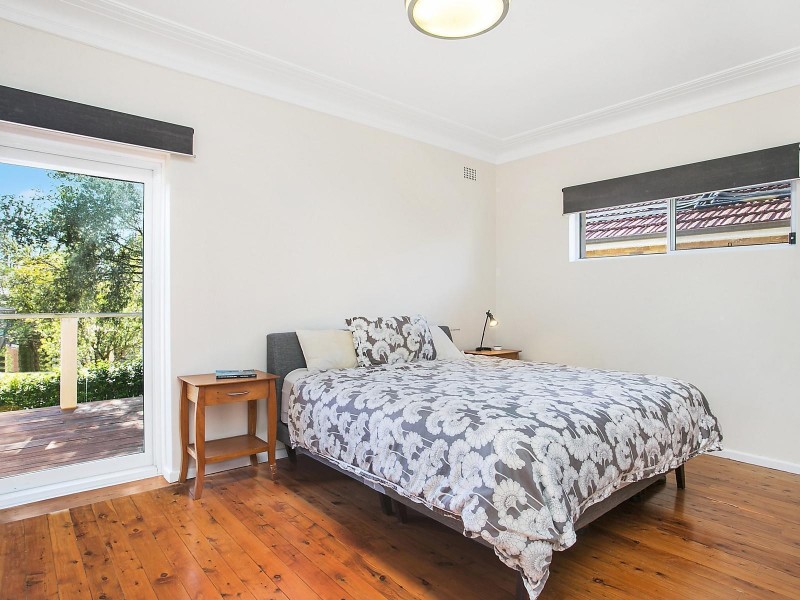 28 Hinkler Crescent, Lane Cove NSW 2066