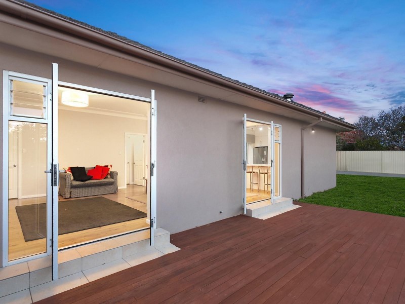 28 Hinkler Crescent, Lane Cove NSW 2066