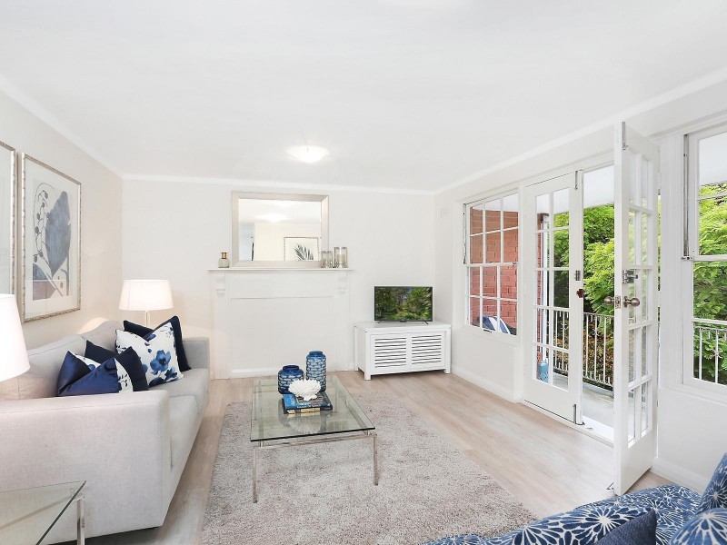 9/73 Burns Bay Road, Lane Cove NSW 2066