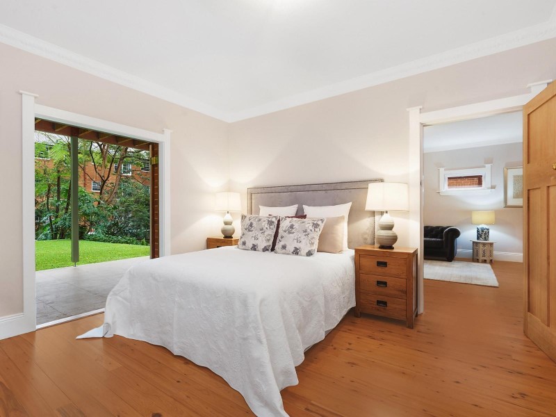 6 Sutherland Street, Lane Cove NSW 2066