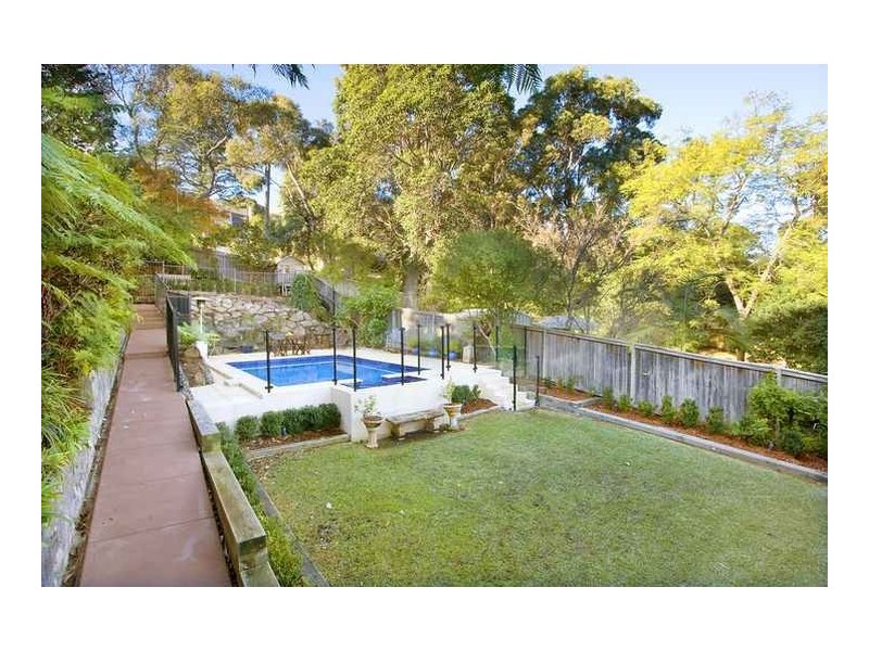 11 Wisdom Road, Greenwich NSW 2065