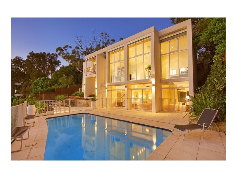 3 Wybalena Road, Hunters Hill NSW 2110