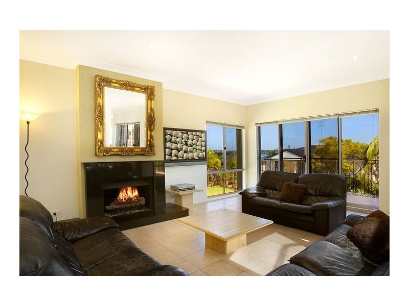 2A Waterview Street, Putney NSW 2112
