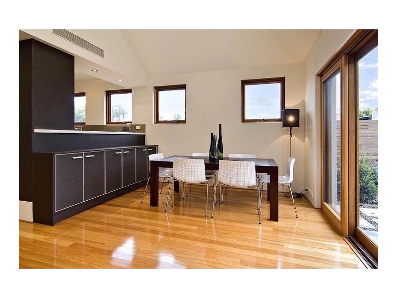 1 Matthew Lane, Crows Nest NSW 2065