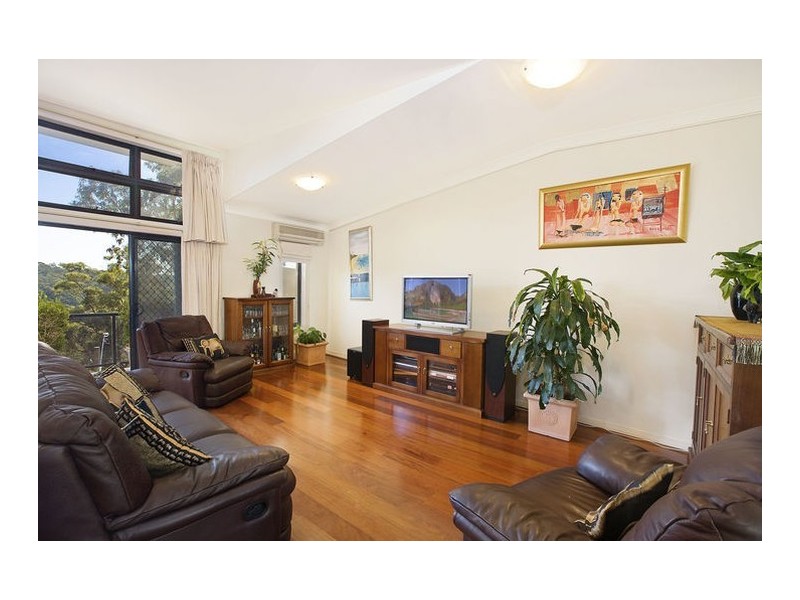 11 Kinsellas Drive, Lane Cove NSW 2066