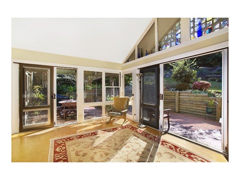 33 Ronald Avenue, Greenwich NSW 2065