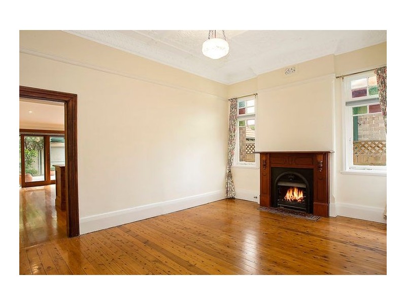 112 West Street, Crows Nest NSW 2065