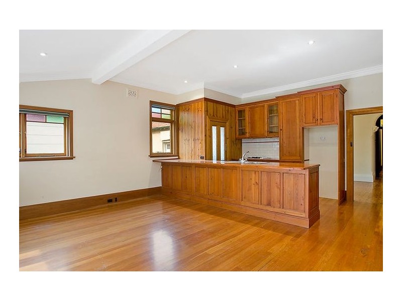 112 West Street, Crows Nest NSW 2065