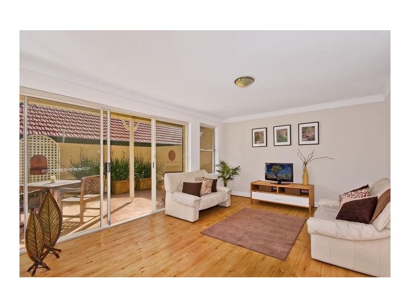 18B Brook Street, Crows Nest NSW 2065