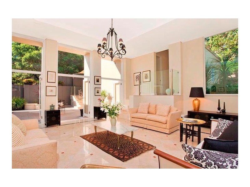 16 Sarner Road, Greenwich NSW 2065