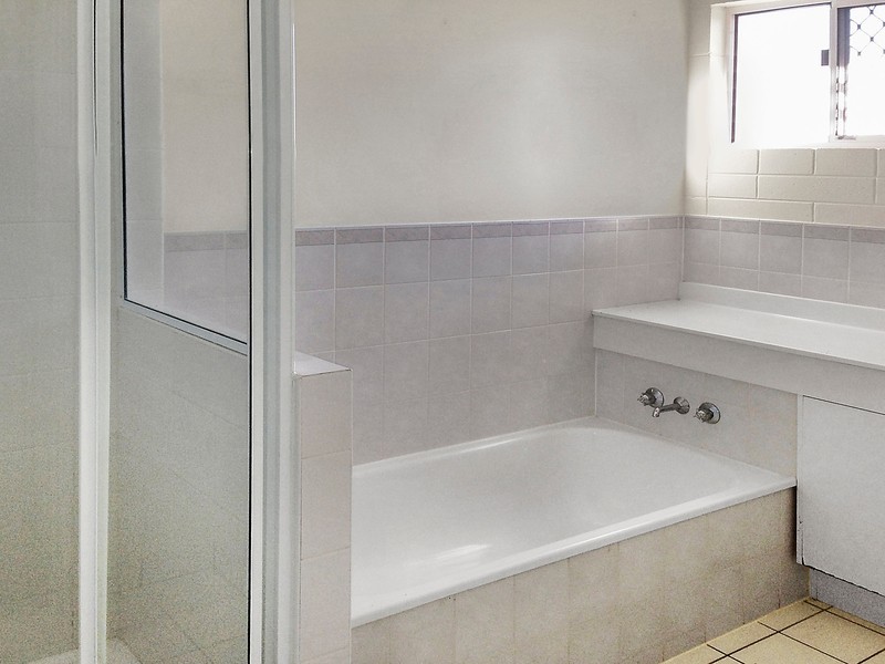 5 Hawthorn Street, Kirwan QLD 4817