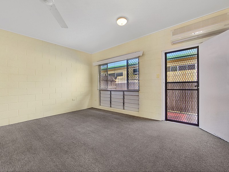 4/6 Palmerston Street, Pimlico QLD 4812