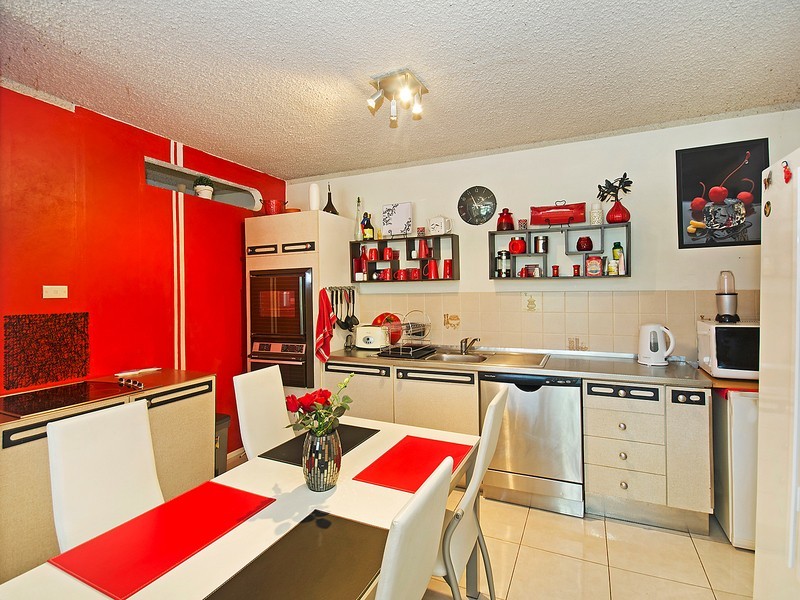 1/64 Warburton Street, North Ward QLD 4810