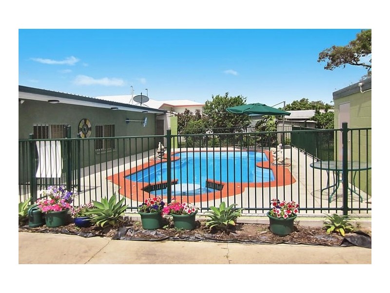 25 Cameron Street, Ayr QLD 4807