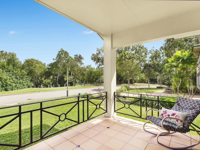 17 Regatta Crescent, Douglas QLD 4814