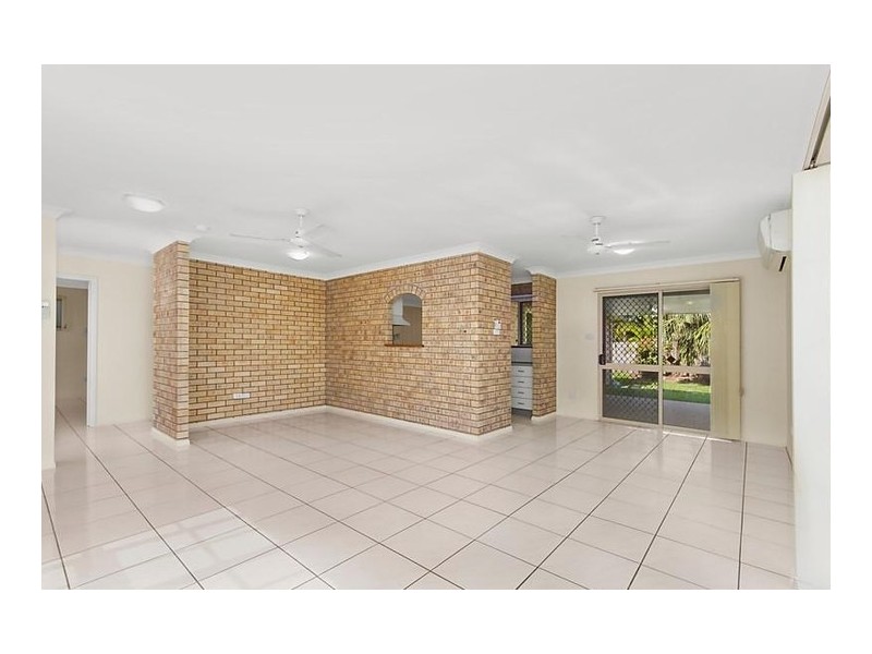 9 Behan Court, Cranbrook QLD 4814