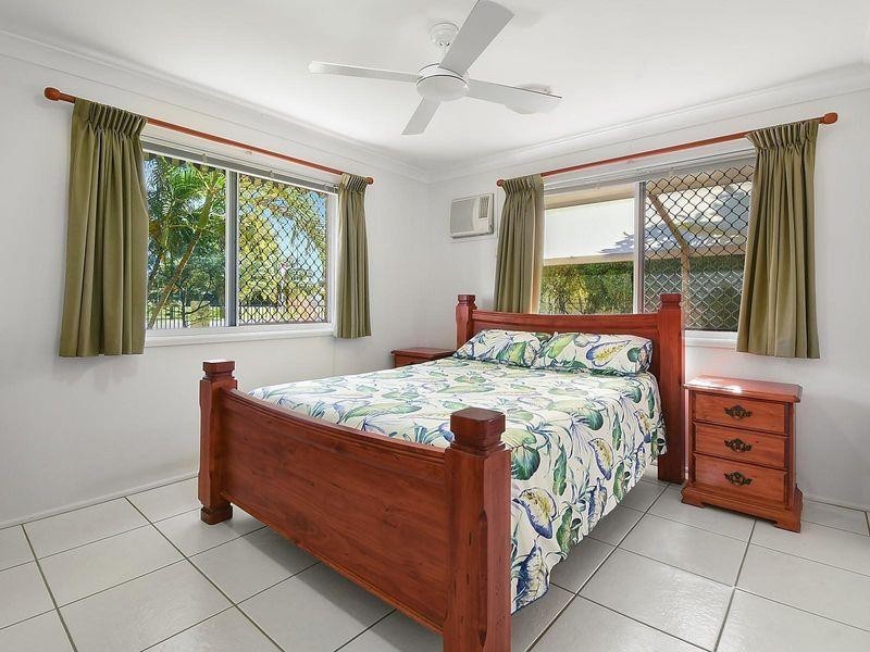 373 Mount Low Parkway, Bushland Beach QLD 4818