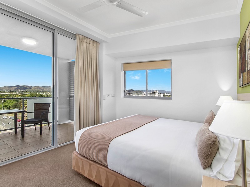 811/2 Dibbs Street, South Townsville QLD 4810