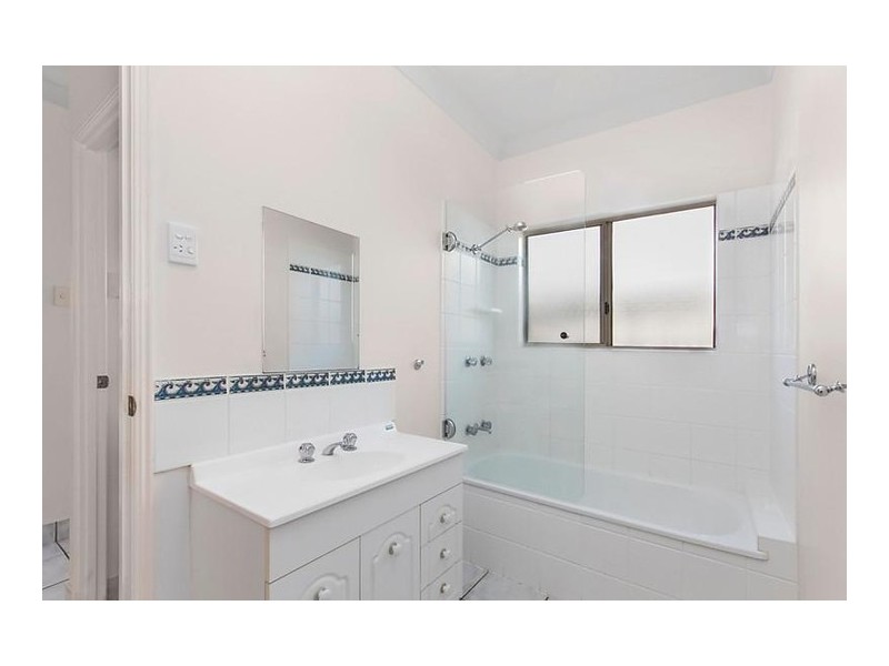16 Tango Court, Kirwan QLD 4817