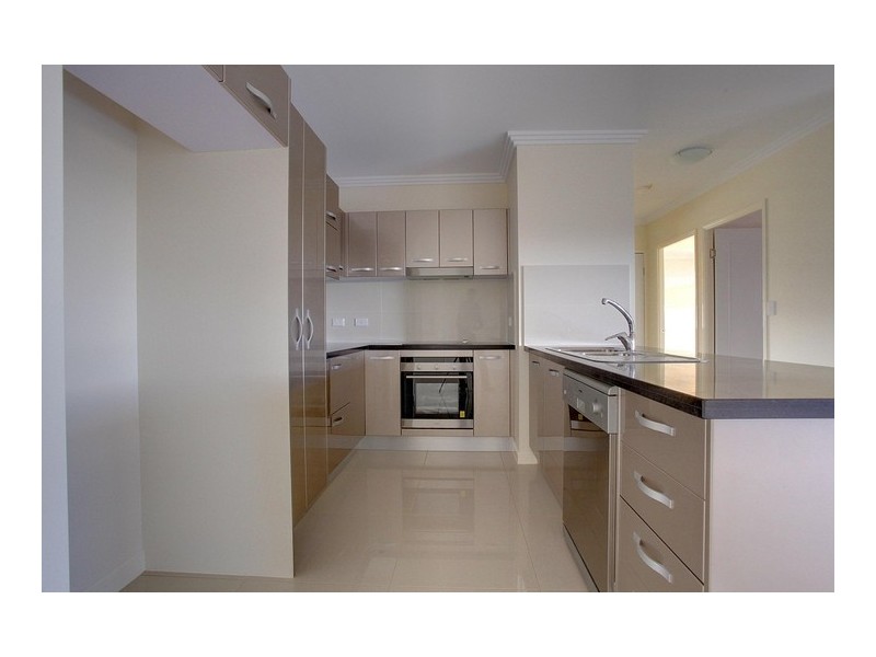 22/319 Angus Smith Drive, Douglas QLD 4814