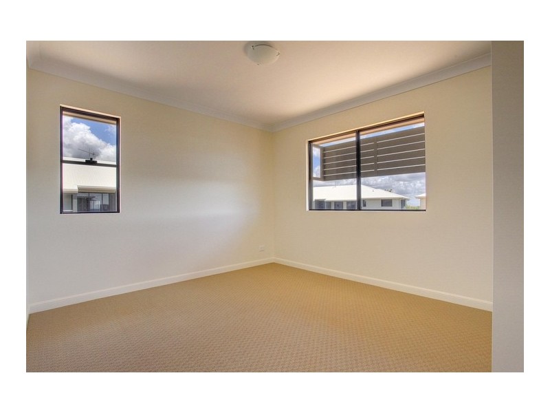 22/319 Angus Smith Drive, Douglas QLD 4814